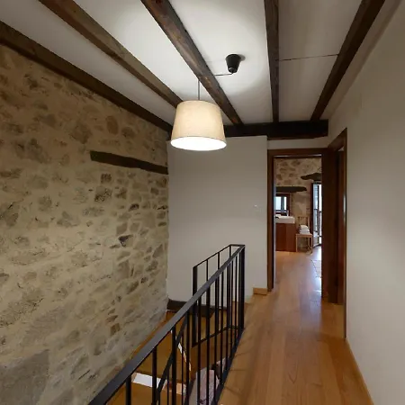 Chalet Casa De Aldea Casa De Rubio Linares (Asturias)